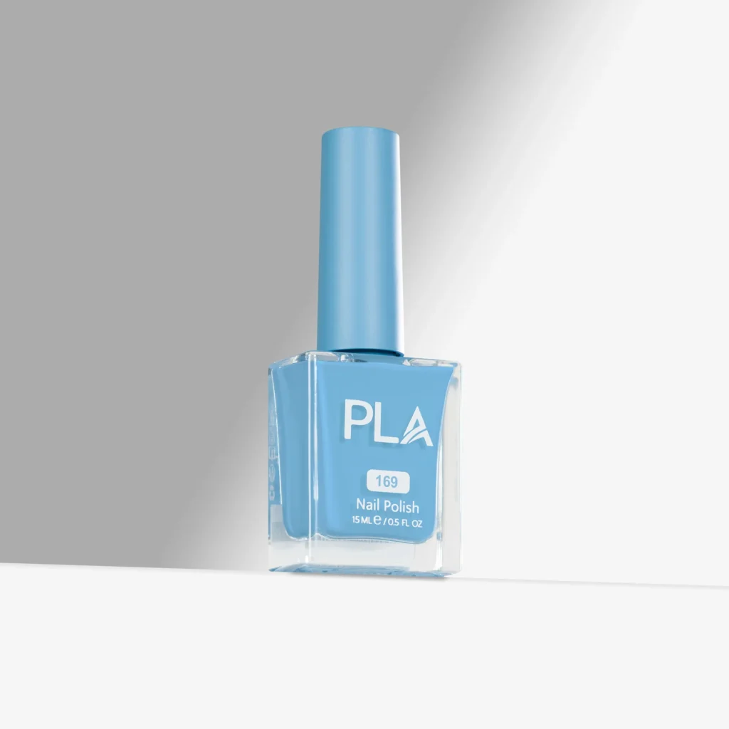 lac de unghii albastru arctic I Want It All - 169, oja albastra rezistenta si profesionala, formula curata 11 Free, finish lucios, pentru pedichiuri si manichiuri cu uscare la aer