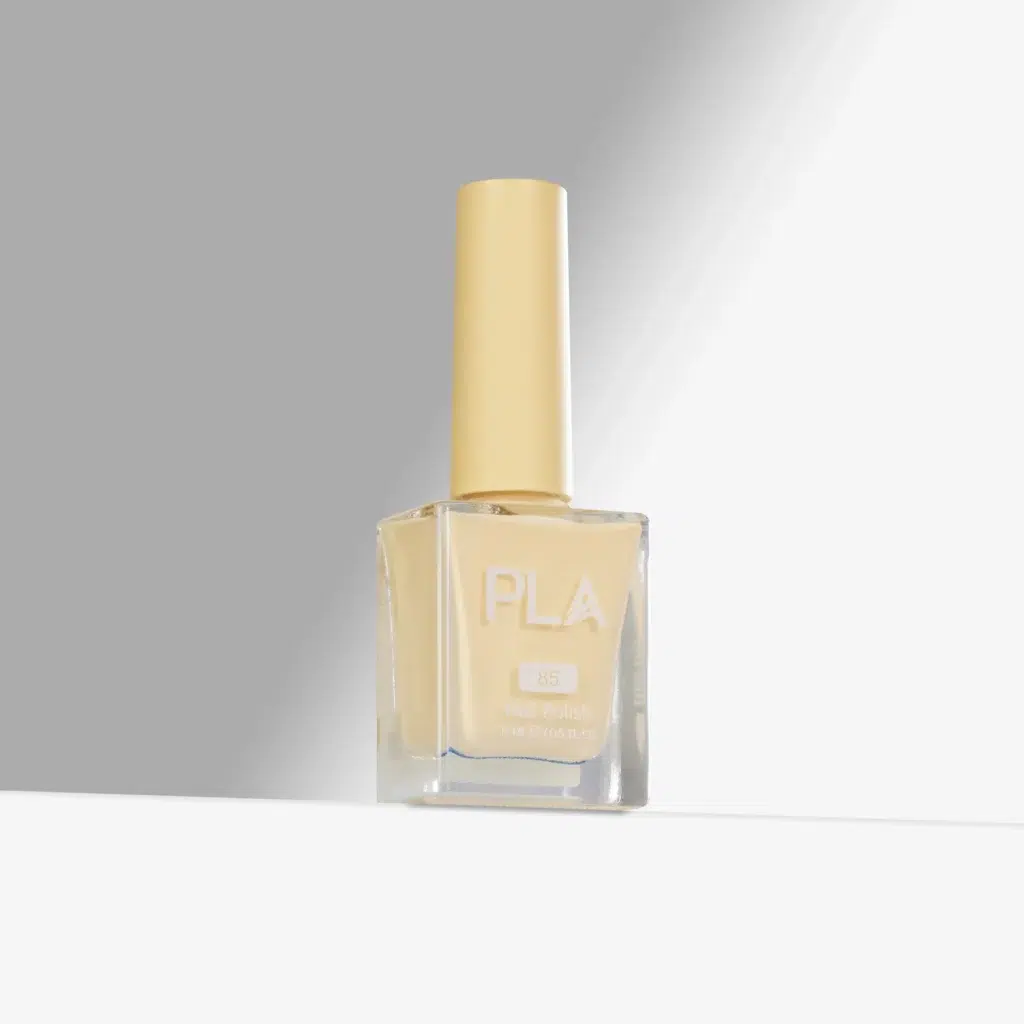 lac de unghii galben pastel Bellagio Nights - 85 de la PLA Nails este rezistent si profesional