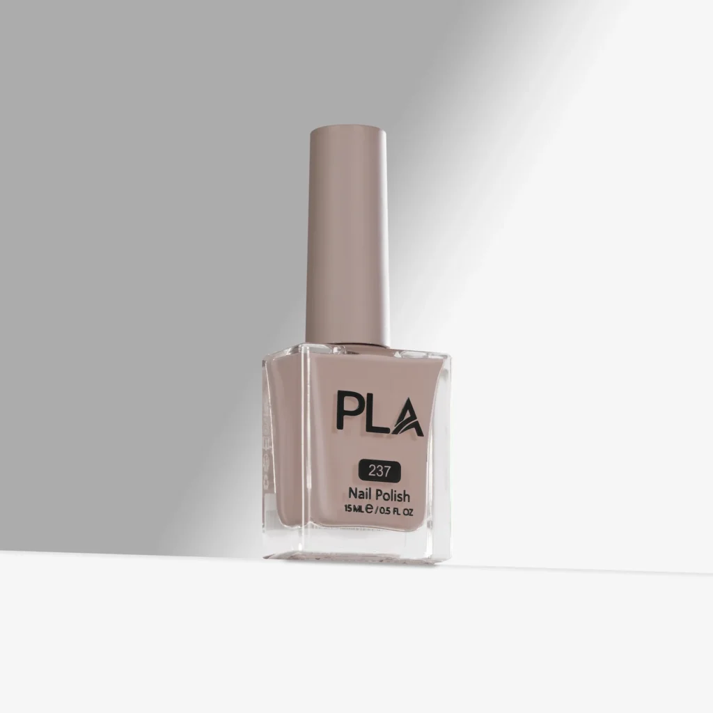 lac de unghii gri Eye Candy - 237 PLA Nails, finish lucios, oja clasica rezistenta, 11 Free, pentru manichiura si pedichiura clasica