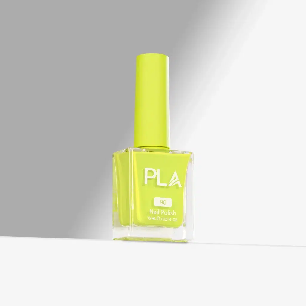 Lac de unghii galben neon Girls Girls Girls! - 90, formula curata 11 Free, oja clasica rezistenta, finish lucios, pentru pedichiuri si manichiuri clasice cu uscare la aer